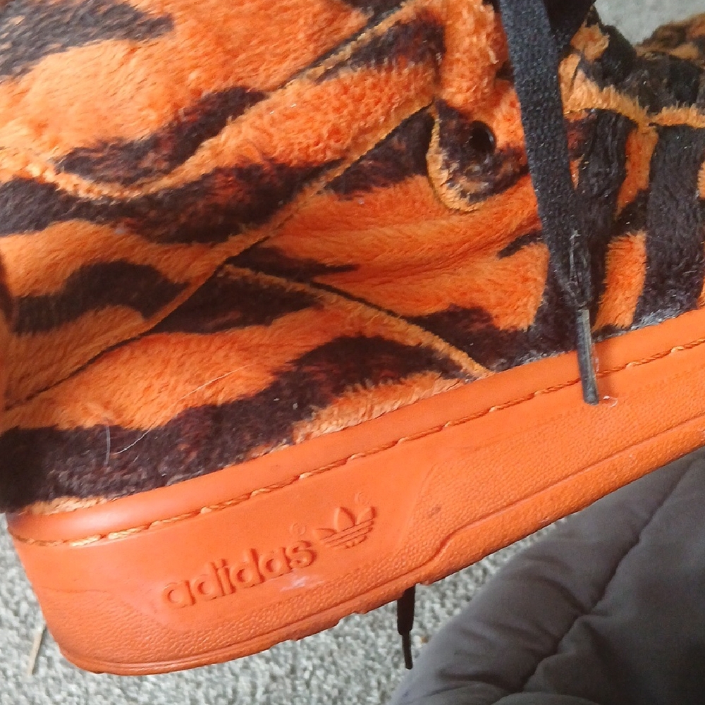 Adidas Furry Tiger Stripe Sneakers - Orange and Black - Picture 5 of 7